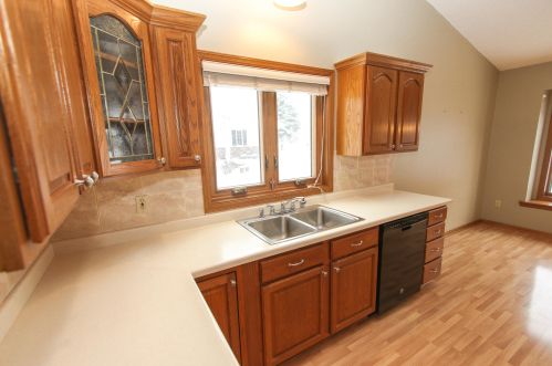 4517 Clayton Crst Ave, Milwaukee WI 53221-3732 exterior