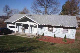 116 Hillview Dr, Morgantown, WV 26508-8733