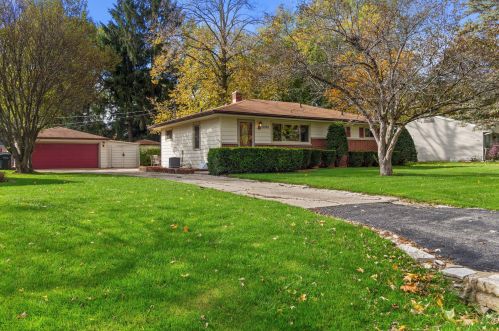 5305 Rose St, Milwaukee WI 53223-3036 exterior