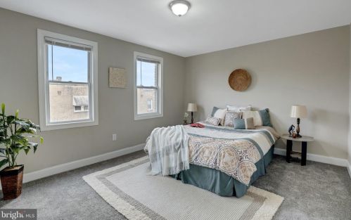 5912 Leithgow St, Philadelphia PA 19123-1420 exterior