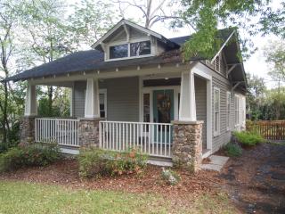 923 Irving Rd, Birmingham, AL 35209-3425