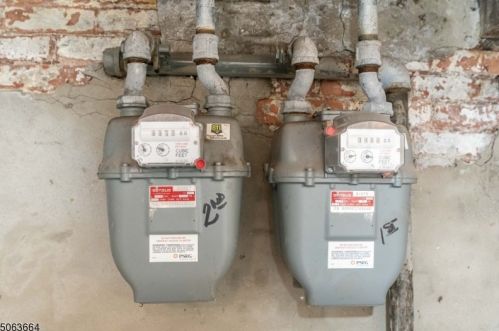 223 9th St, Newark NJ  07107-1713 exterior