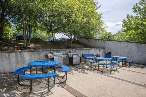 182 Gay St, Philadelphia PA  19128-4800 exterior