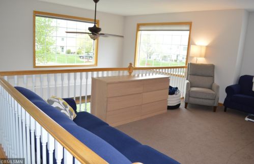 1888 Bluestem Ln, Saint Paul MN 55126-5018 exterior