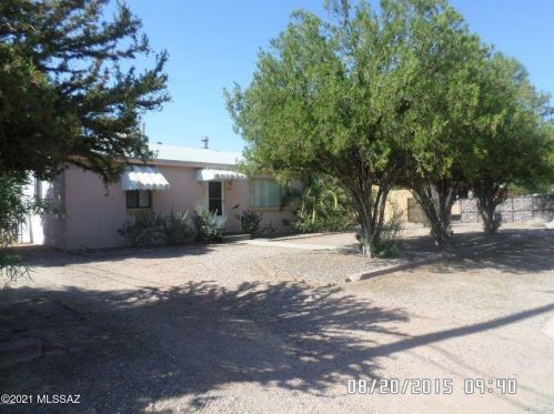 2826 Florence Dr, Tucson, AZ 85716-1810