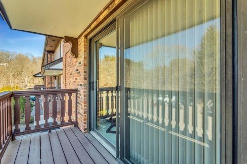 113 Thornberry Dr, Pittsburgh PA 15237-3349 exterior