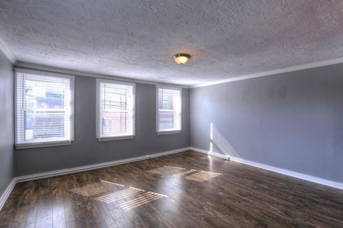 930 Peralta St, Pittsburgh PA 15212-8003 exterior