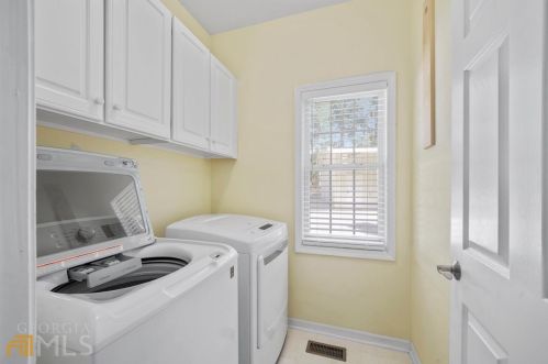 8045 Jot Em Down Rd, Gainesville GA 30506-5655 exterior