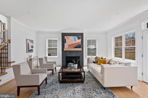 5805 Beech Ave, Bethesda MD  20817-3407 exterior