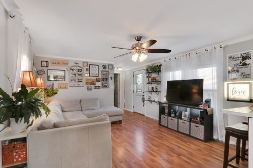 3407 Ann St, Waukegan IL 60085-4764 exterior