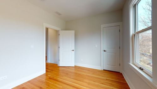 4032 Francisco Ave, Chicago IL 60618-2602 exterior