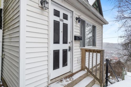 1808 Baldauf St, Pittsburgh PA 15203-1603 exterior