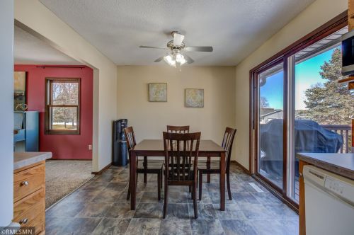 1253 Halper Way, Saint Paul MN 55110-2205 exterior