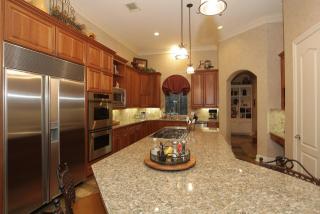 6 Farington Way, Spring TX  77382-2651 exterior