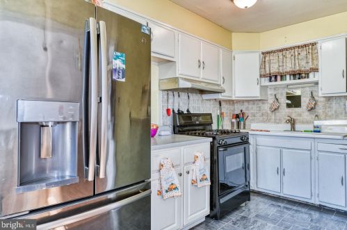 7131 Lynford St, Philadelphia PA 19149-1112 exterior