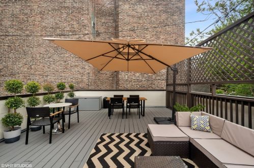 878 Marshfield Ave, Chicago IL  60612-4302 exterior