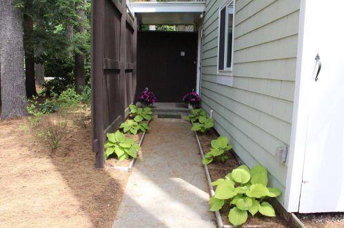 4 Amoskeag Rd, Concord, NH 03301-4640