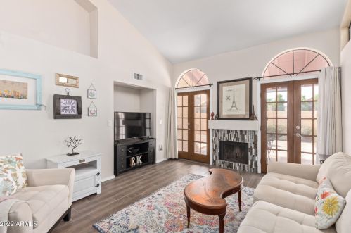 4804 Del Rio St, Chandler AZ 85226-1705 exterior