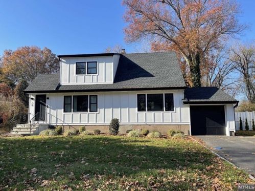 20 Wareham Rd, Dumont NJ  07628-1127 exterior