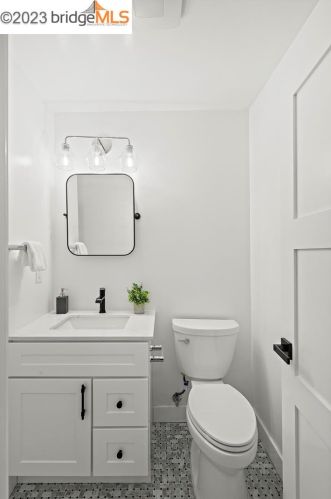 1334 Kains, Berkeley CA 94702-1016 exterior