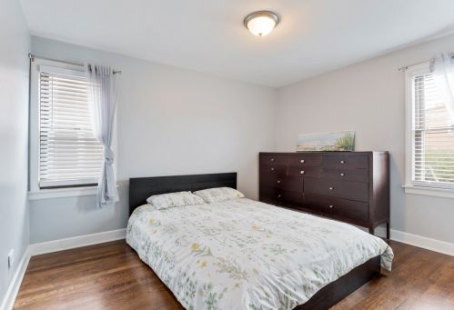 3850 112 St, Chicago IL 60617-7026 exterior