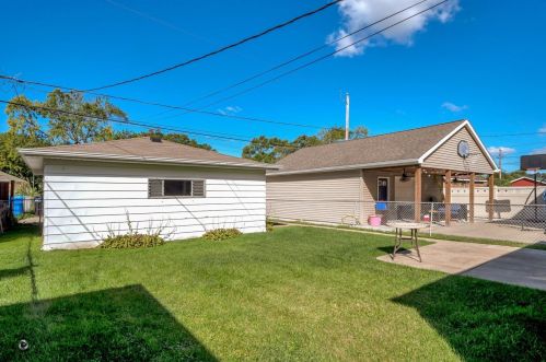 10108 Washtenaw Ave, Chicago IL 60645-3228 exterior