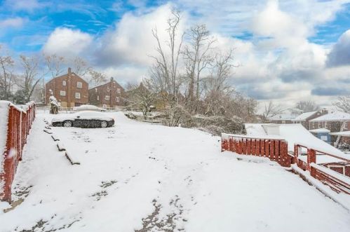 6319 Stanton Ave, Pittsburgh PA 15206-2246 exterior