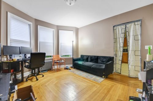 72 Chestnut St, Montclair NJ 07042-2945 exterior