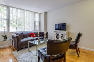 1845 Summit Pl, Washington DC  20009-2379 exterior