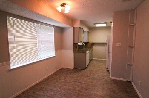 9856 Childress Dr, Austin TX  78753-4657 exterior