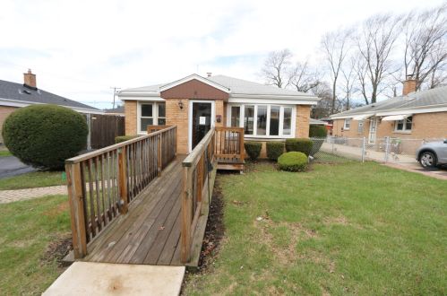 6 Irving Ave, Hillside, IL 60162-1521