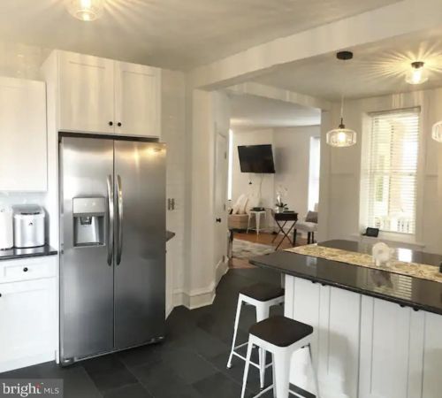 2008 Marietta Ave, Lancaster PA 17603-2354 exterior