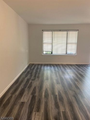 232 Riva Dr, Hackettstown NJ  07840-3717 exterior