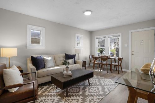 1556 Sanford Ave, Saint Louis, MO 63139-3602