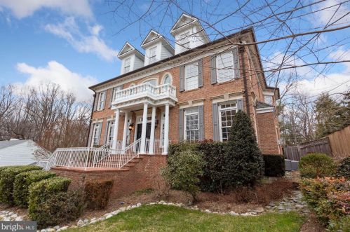 5802 Bent Twig Rd, Mc Lean VA 22101-1806 exterior