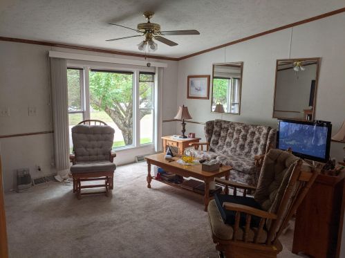 4094 Latas Ln, Meskegon MI 49442-6835 exterior