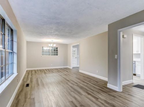 3318 Springdale Forrest Cir, Gainesville GA 30506-4212 exterior