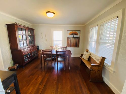 1140 Park St, Kalamazoo MI 49007-3487 exterior