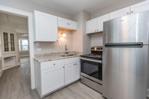 4650 38th St, Milwaukee WI  53221-2014 exterior