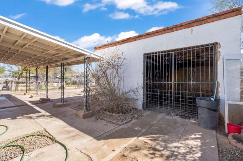 3731 Lundy Ave, Tucson AZ  85713-6025 exterior