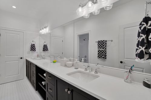 292 Fremont Ave, Elmhurst IL 60126-2200 exterior