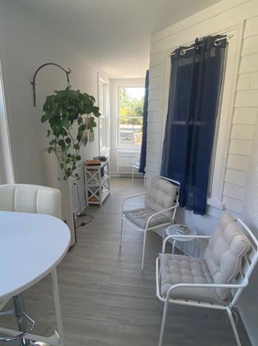 1556 Chalkstone Ave, Providence RI 02909-5532 exterior