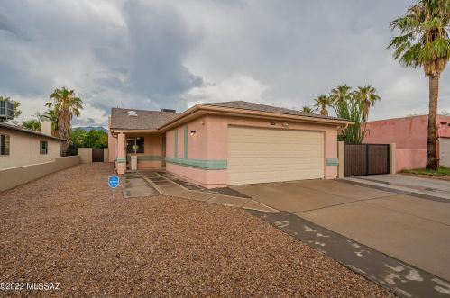 5749 Linden St, Tucson AZ 85719-3549 exterior