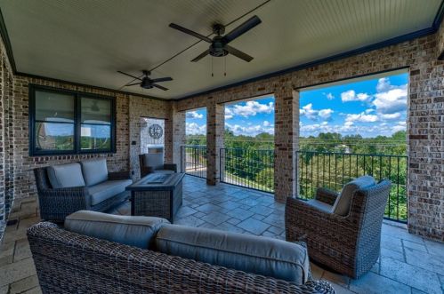 2771 Point Overlook, Gainesville GA 30501-1253 exterior