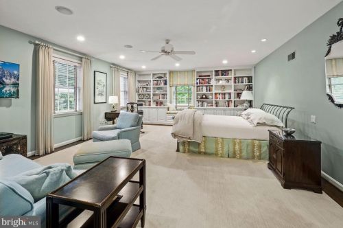 4212 48 Pl, Washington DC 20016-2338 exterior