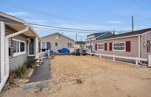 35 Plover Way, Lavallette NJ 08735-1518 exterior