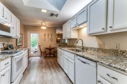 3386 El Dorado, Austin TX 78734-5232 exterior