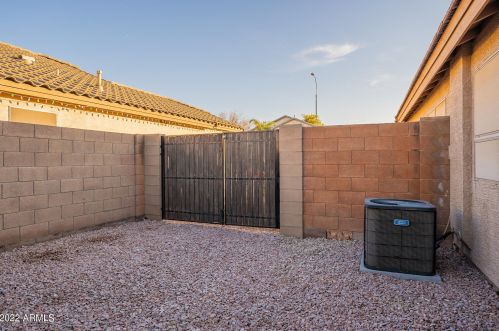 4862 Cherry Hills Dr, Chandler AZ  85249-7045 exterior