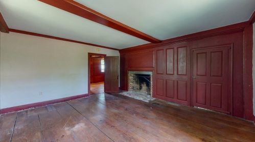 136 Plantation St, Worcester MA 01604-3062 exterior