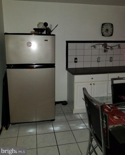 114 49 St, Philadelphia PA 19143-4411 exterior